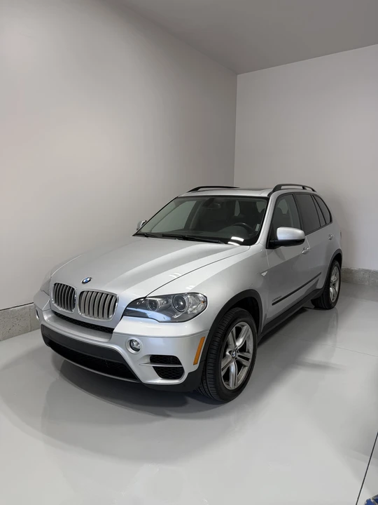 2012 BMW E70 X5 - Image 3 of 31