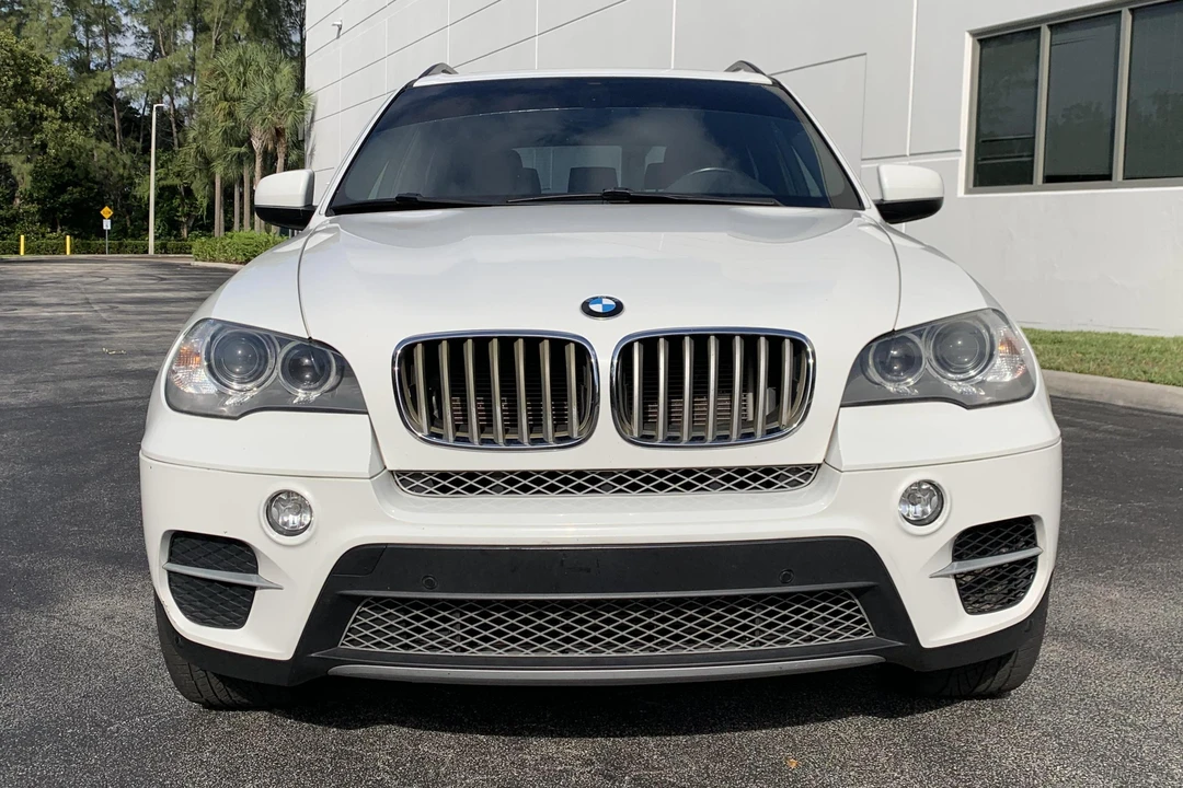 2012 BMW E70 X5 - Image 2 of 9
