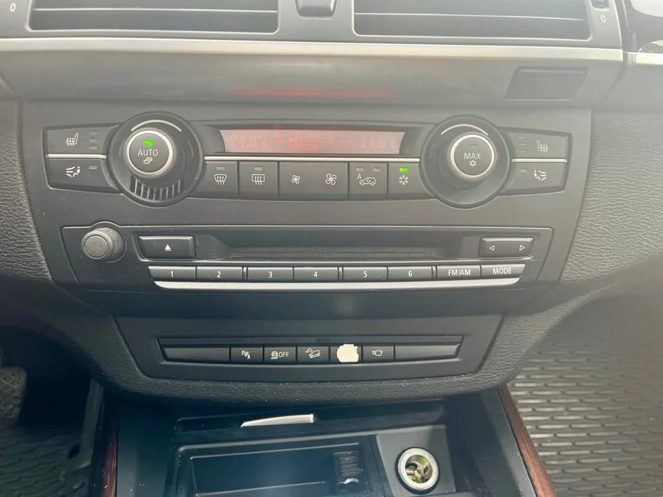 2012 BMW E70 X5 - Image 14 of 17