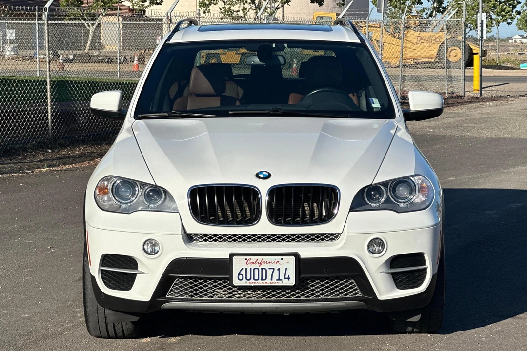 2012 BMW E70 X5 - Image 2 of 31