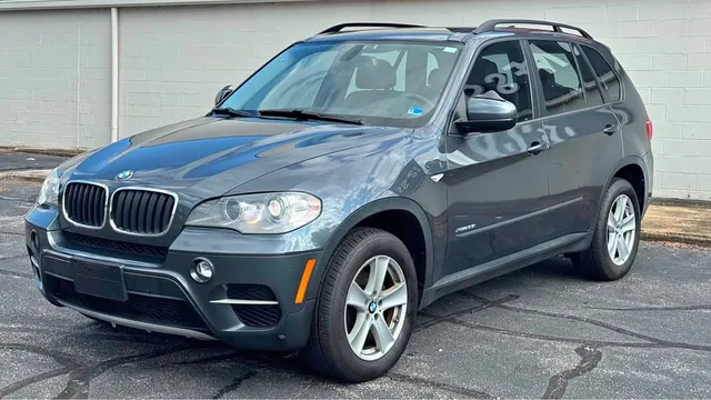 2012 BMW X5 xDrive35i Premium Sport Utility 4D