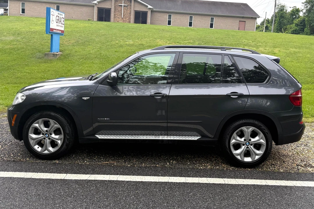 2012 BMW E70 X5 4.8i & xDrive50i - Image 9 of 31