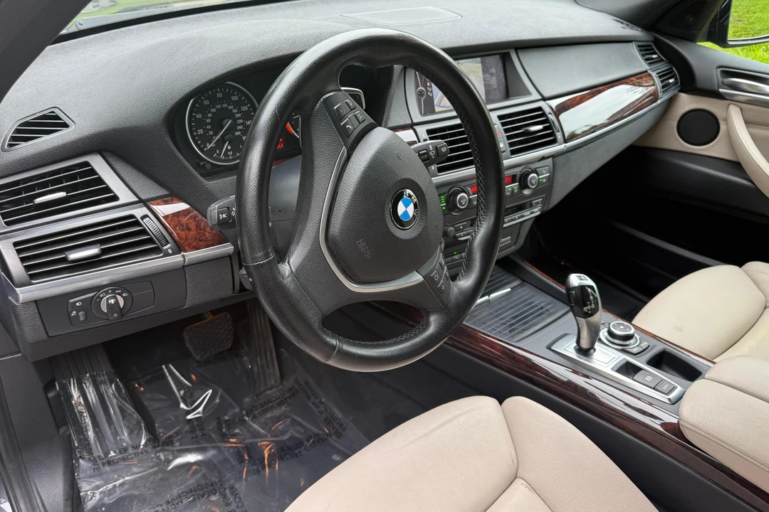 2012 BMW E70 X5 4.8i & xDrive50i - Image 23 of 31