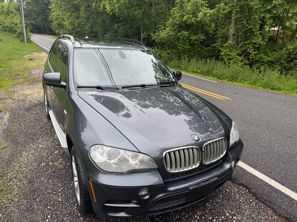 2012 BMW E70 X5 4.8i & xDrive50i - Image 15 of 31