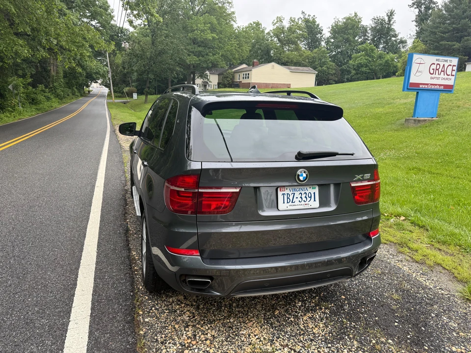 2012 BMW E70 X5 4.8i & xDrive50i - Image 11 of 31