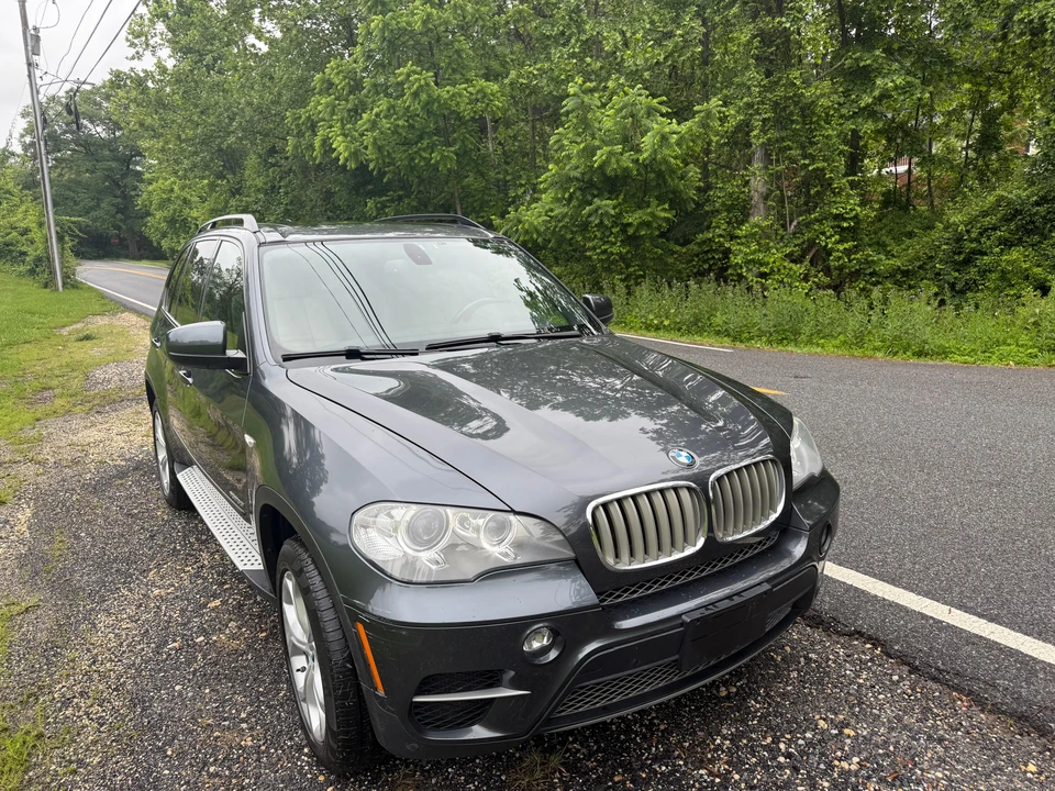 2012 BMW E70 X5 4.8i & xDrive50i - Image 14 of 31
