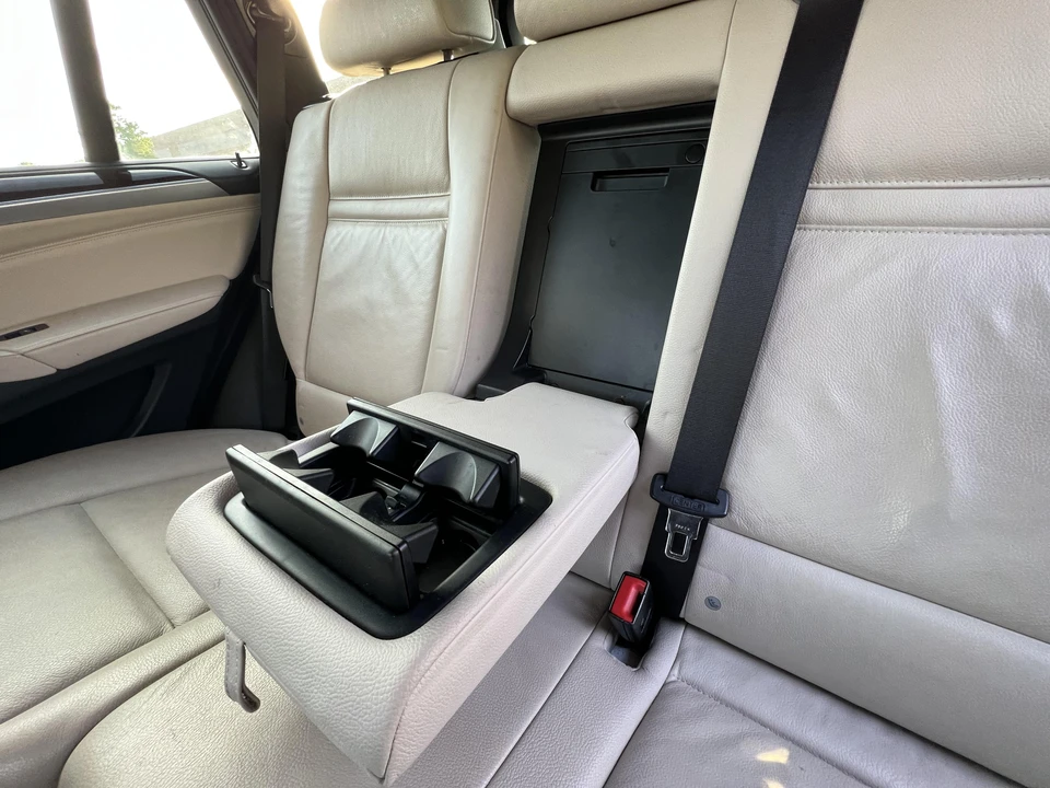 2012 BMW E70 X5 4.8i & xDrive50i - Image 25 of 31