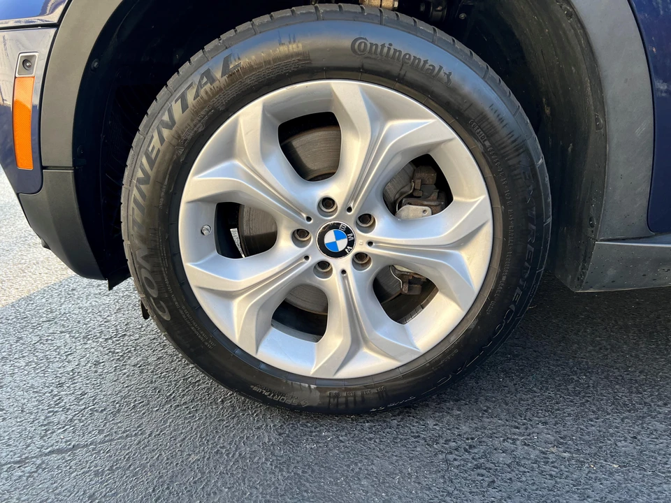 2012 BMW E70 X5 4.8i & xDrive50i - Image 11 of 31