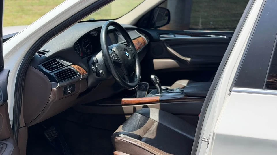 2012 BMW E70 X5 4.8i & xDrive50i - Image 11 of 18