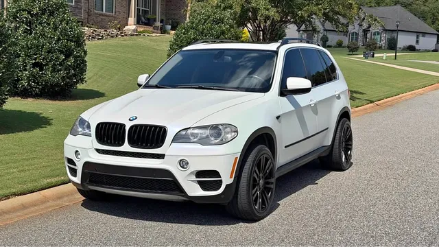 2012 BMW X5 xDrive50i Sport Utility 4D