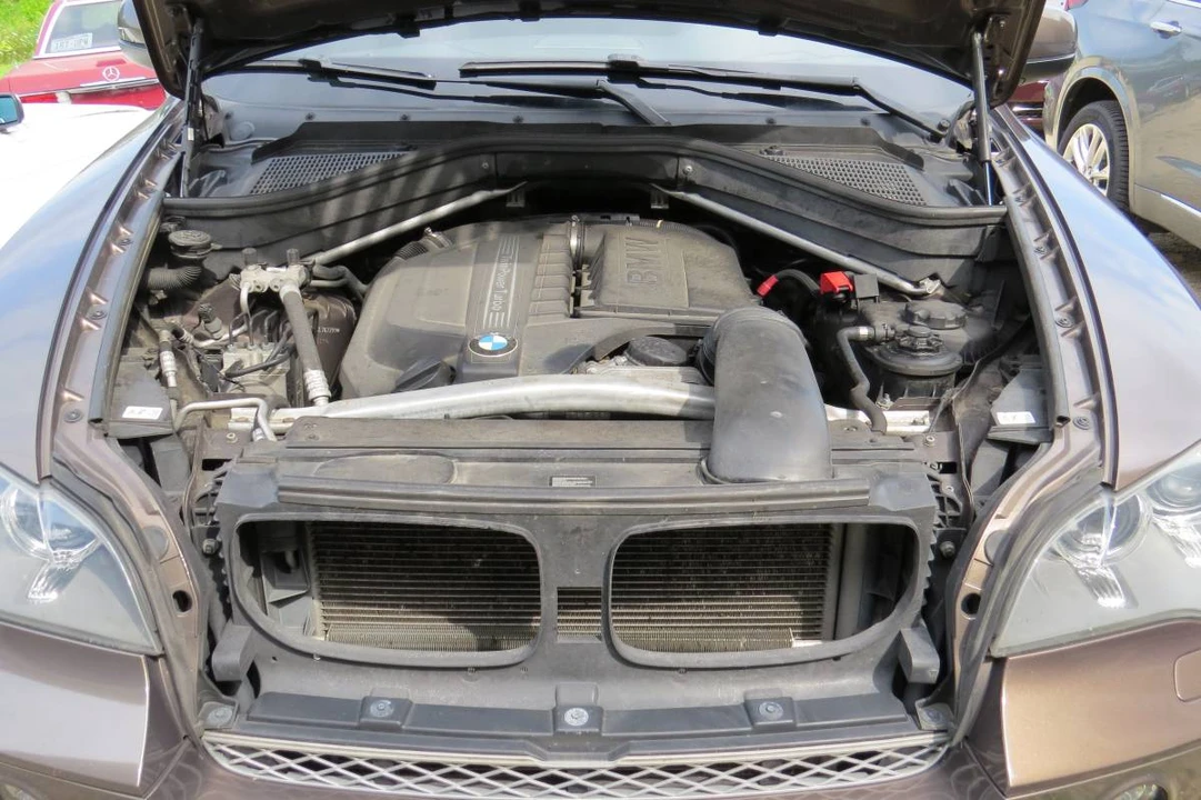 2012 BMW E70 X5 - Image 2 of 24