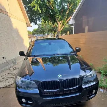 2012 BMW X6 50i