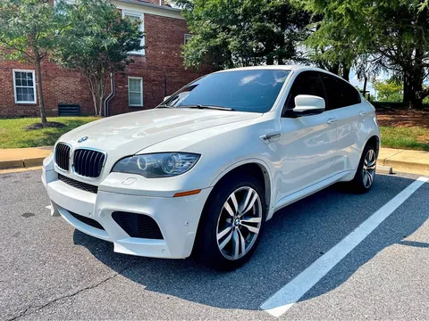 2012 BMW X6M Twin-Turbo V8