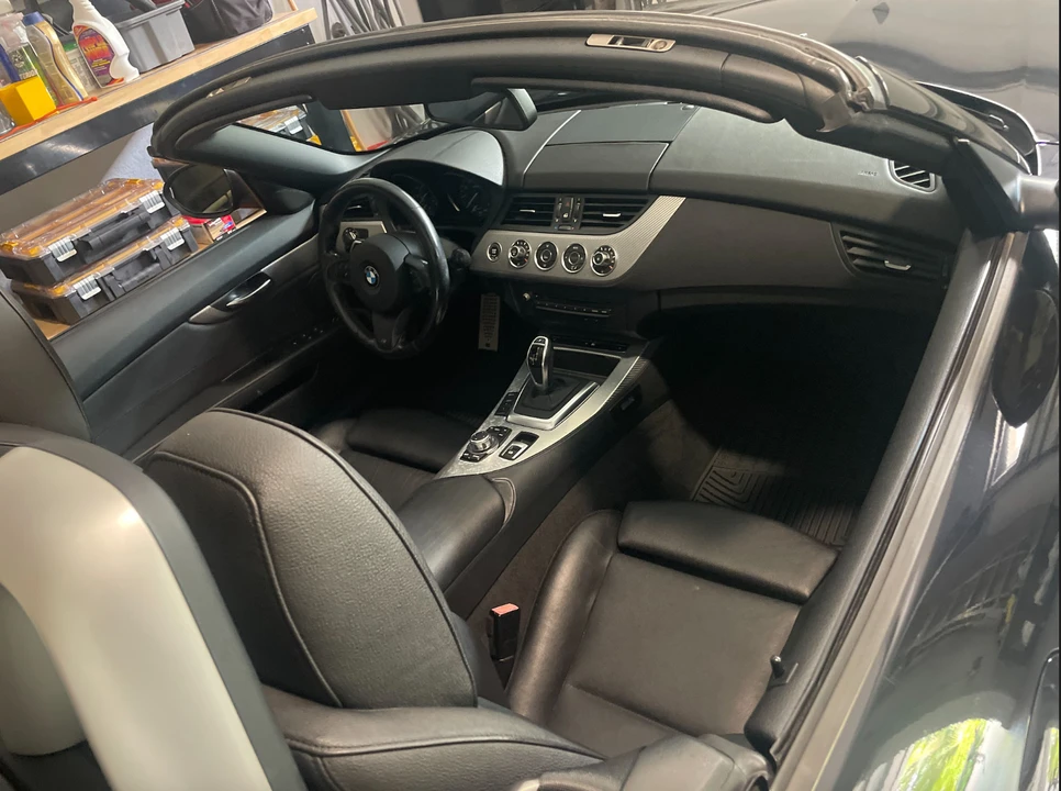 2012 BMW E89 Z4 Roadster - Image 7 of 16