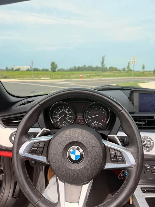 2012 BMW E89 Z4 Roadster - Image 9 of 15