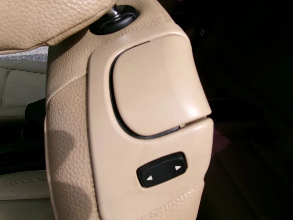 2012 BMW E81/E82/E88 1 Series - Image 15 of 20