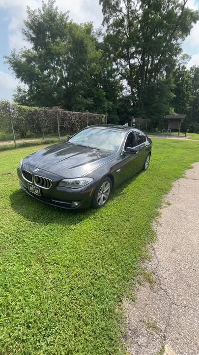 2012 BMW iX - Image 2 of 4