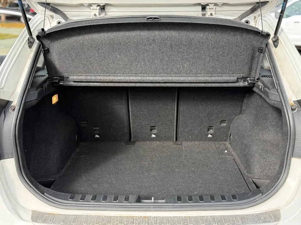 2012 BMW E84 X1 - Image 12 of 13