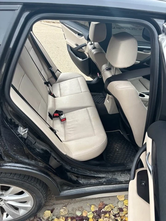 2012 BMW E84 X1 - Image 7 of 12