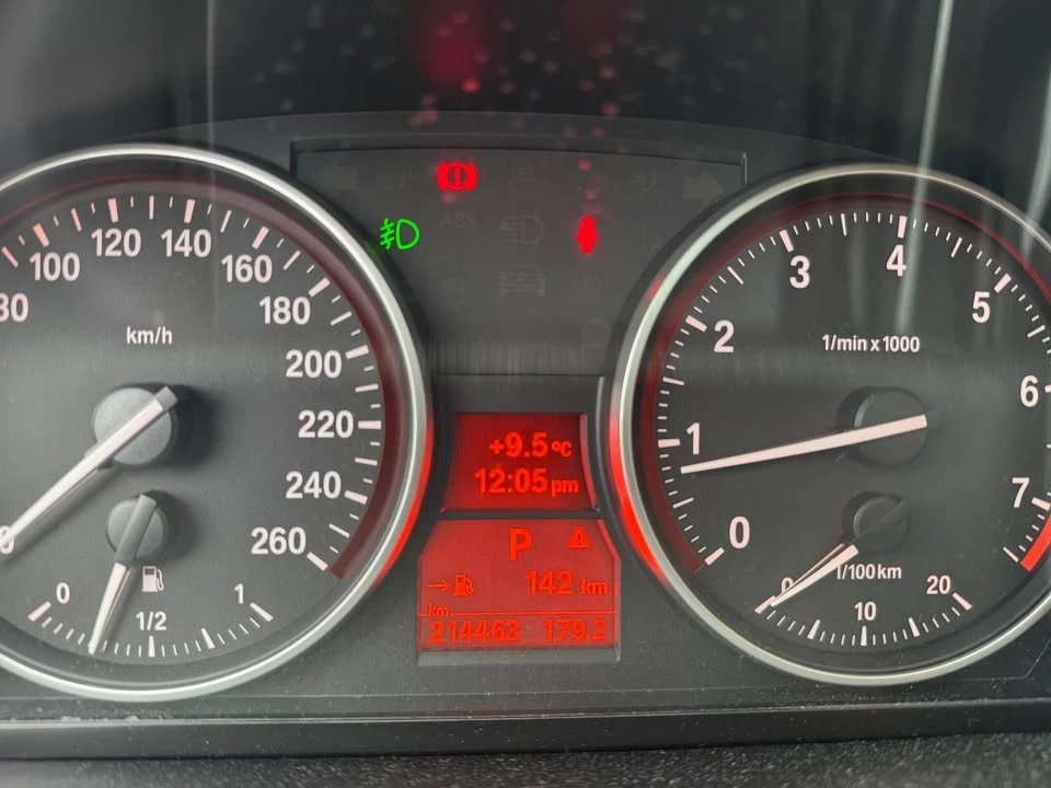2012 BMW E84 X1 - Image 8 of 11
