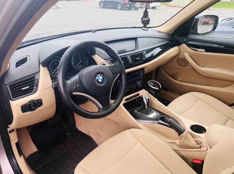 2012 BMW E84 X1 - Image 12 of 18