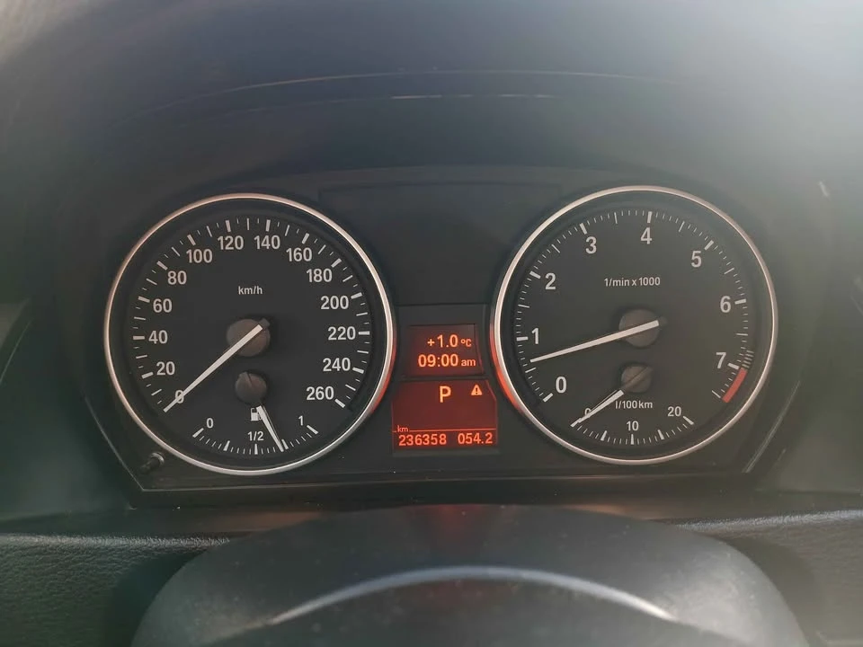 2012 BMW E84 X1 - Image 10 of 15
