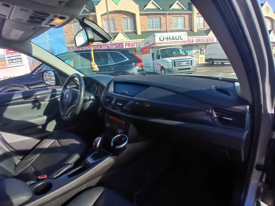 2012 BMW E84 X1 - Image 11 of 15