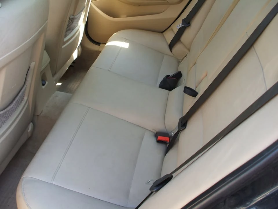 2012 BMW E84 X1 - Image 9 of 20