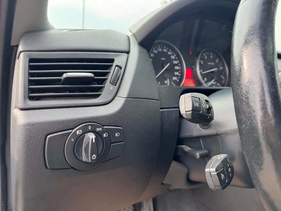2012 BMW E84 X1 - Image 12 of 19