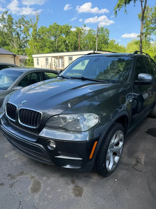 2012 BMW E70 X5 4.8i & xDrive50i - Image 2 of 14