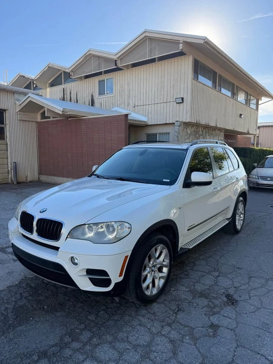 2012 BMW E70 X5 - Image 2 of 13