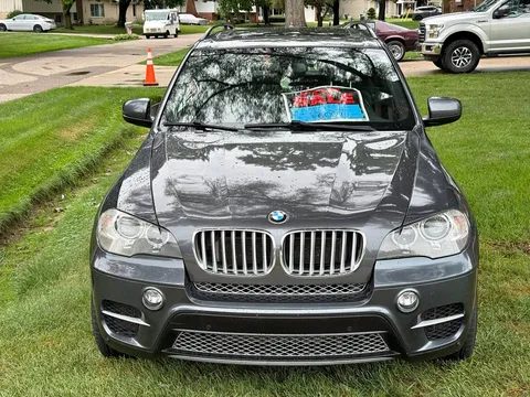 2012 BMW X50i