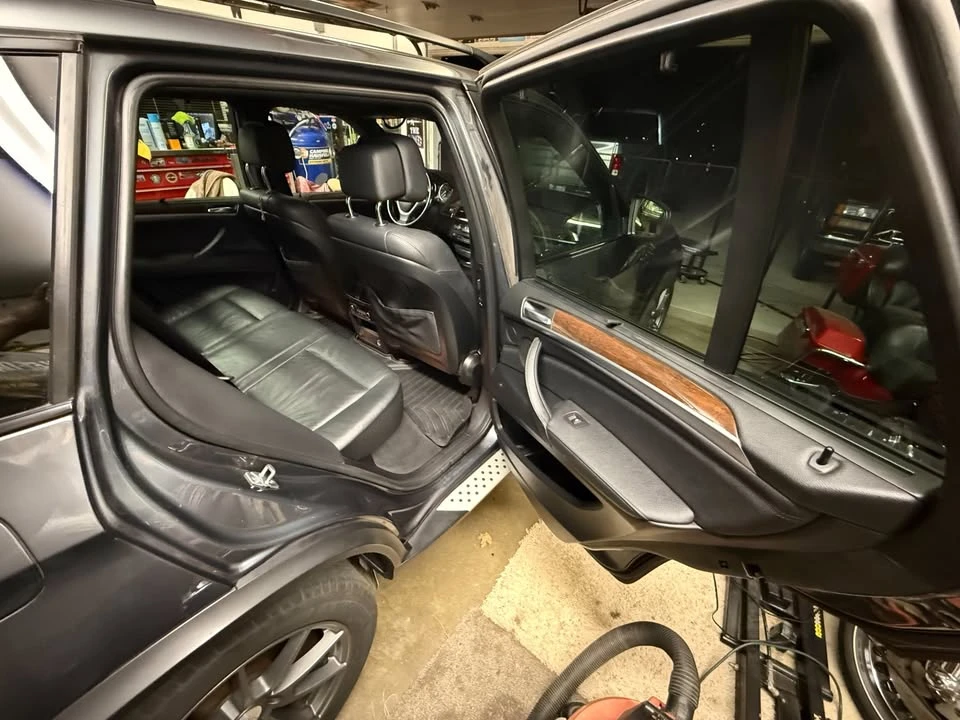 2012 BMW E70 X5 4.8i & xDrive50i - Image 8 of 11