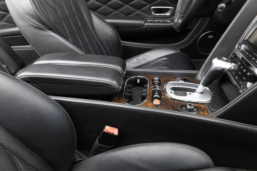 2012 Bentley Continental - Image 22 of 31