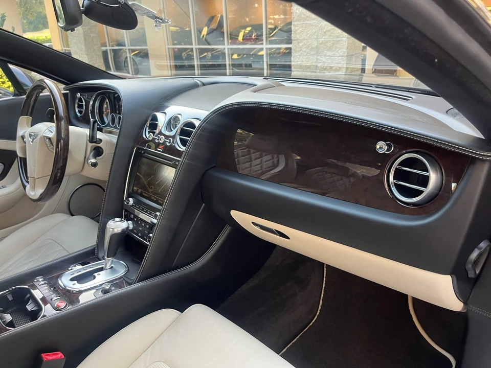 2012 Bentley Continental GT 2nd Gen - Image 23 of 31