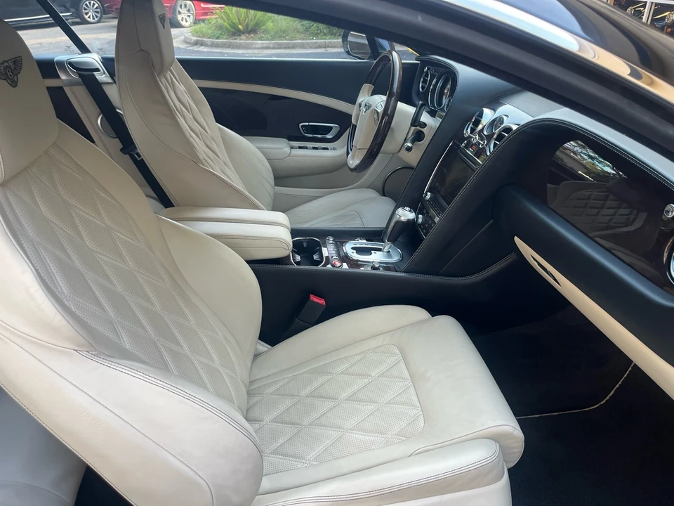 2012 Bentley Continental GT 2nd Gen - Image 24 of 31