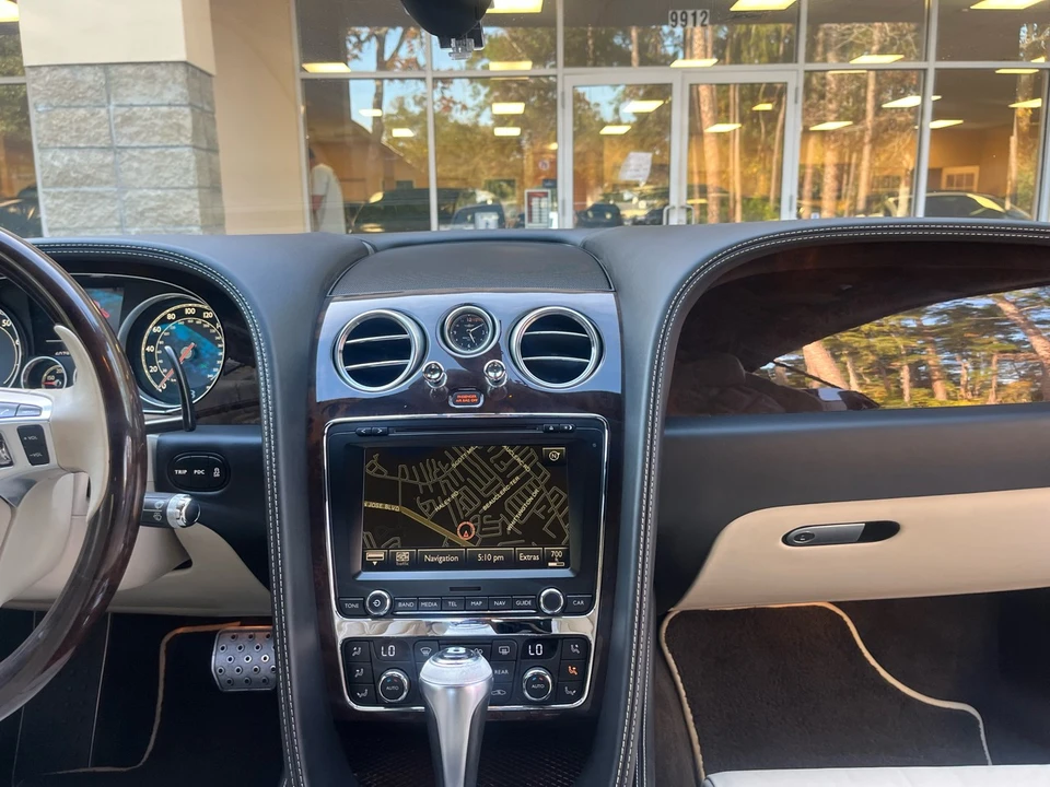 2012 Bentley Continental GT 2nd Gen - Image 30 of 31