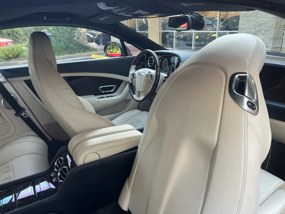 2012 Bentley Continental GT 2nd Gen - Image 26 of 31