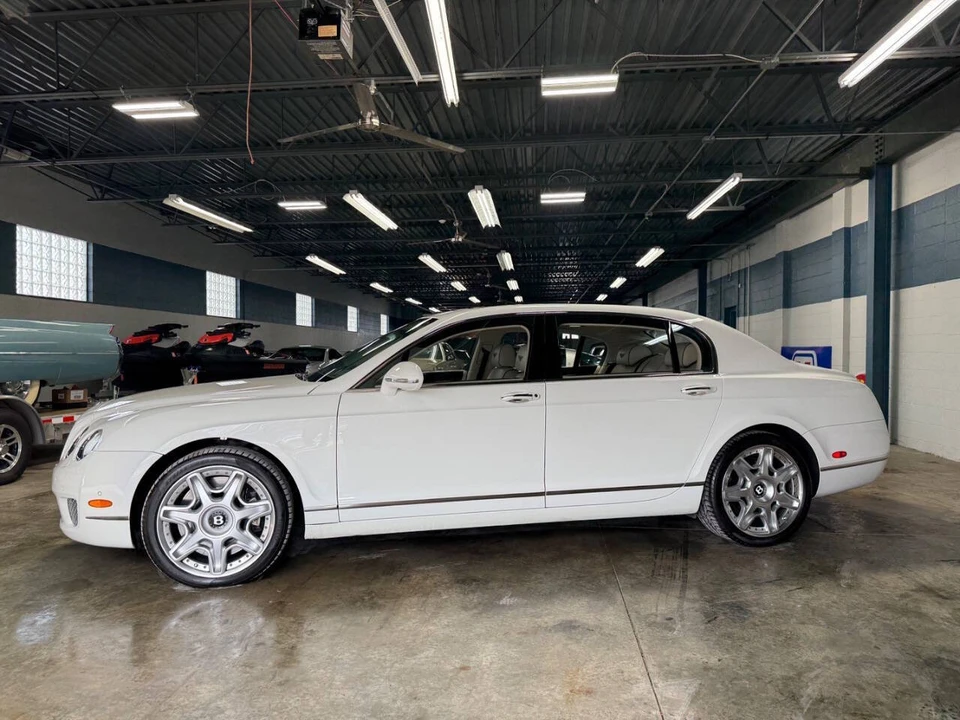 2012 Bentley Continental Flying Spur - Image 2 of 31
