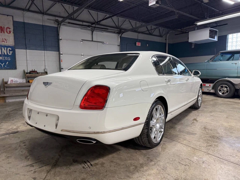 2012 Bentley Continental Flying Spur - Image 8 of 31