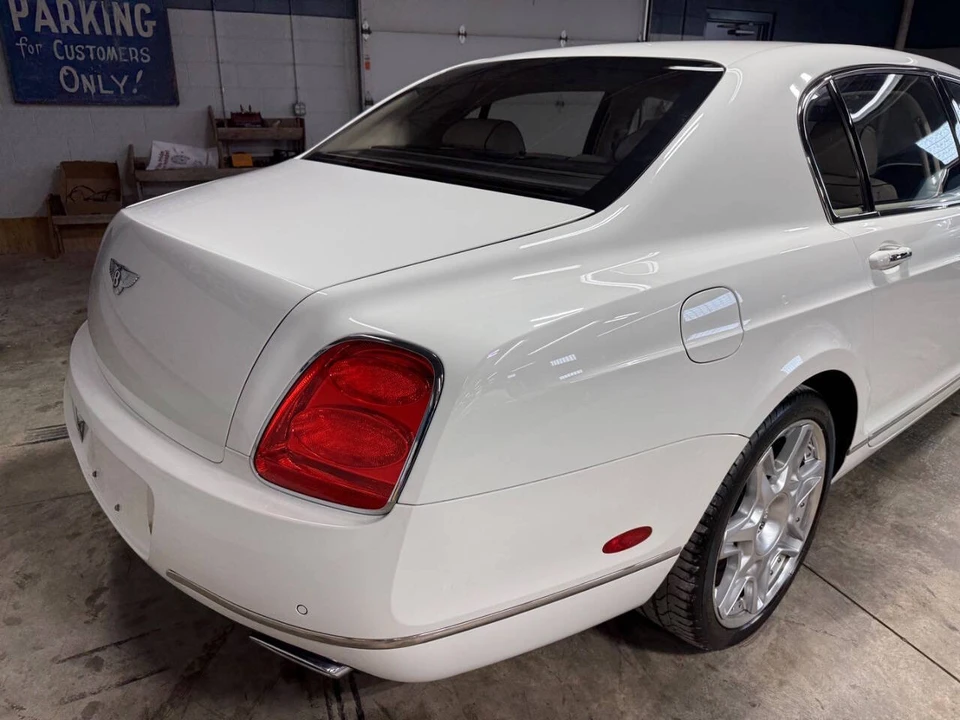 2012 Bentley Continental Flying Spur - Image 23 of 31