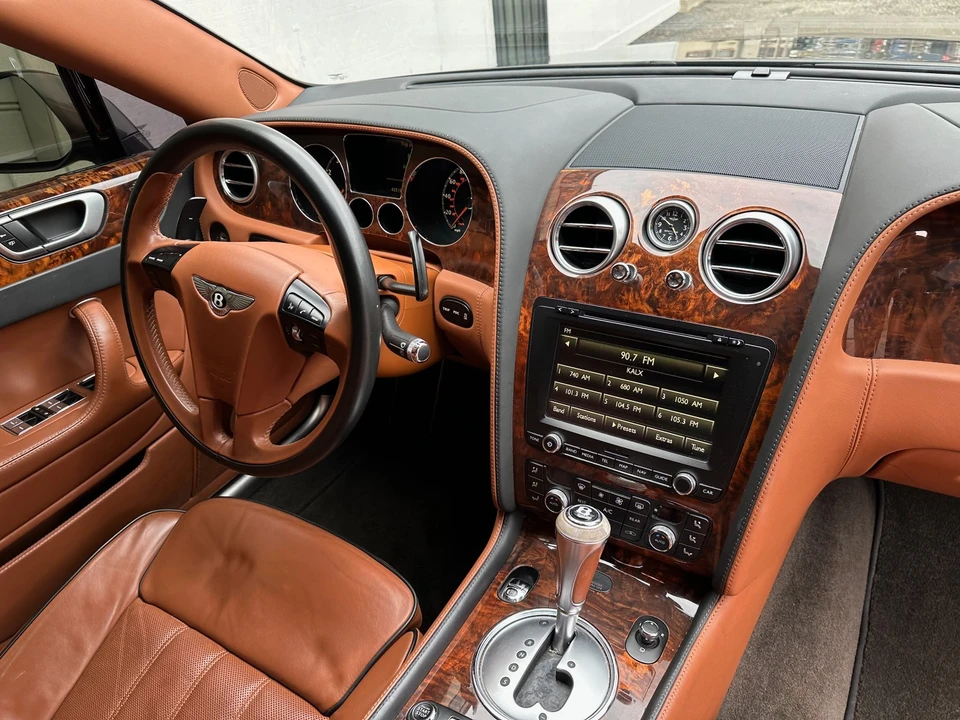 2012 Bentley Continental Flying Spur - Image 28 of 31