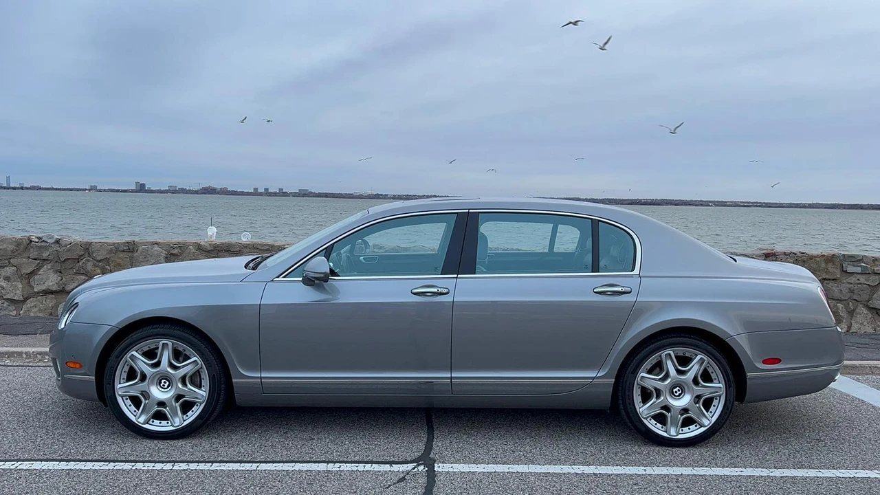 2012 Bentley Continental Flying Spur - Image 8 of 31