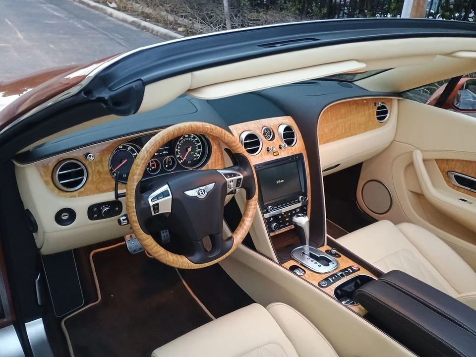 2012 Bentley Continental GTC - Image 7 of 12