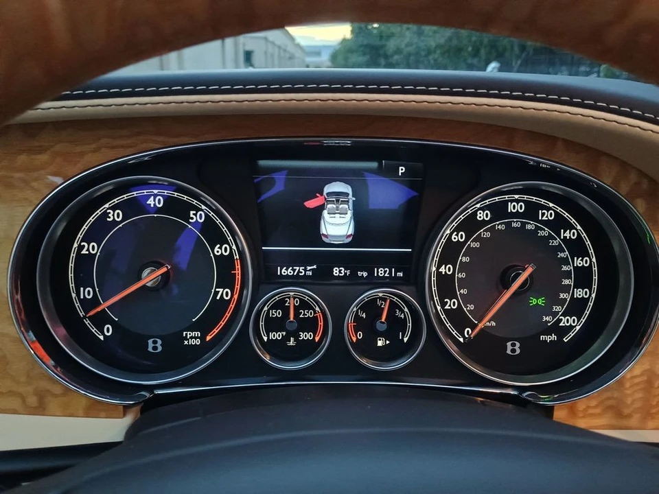 2012 Bentley Continental GTC - Image 9 of 12