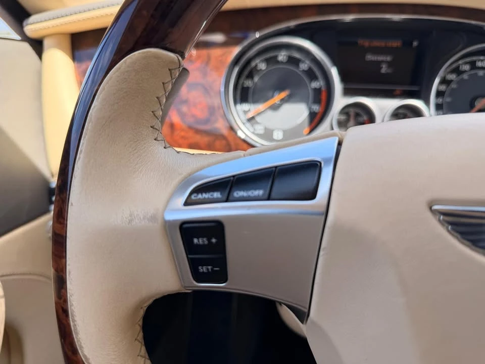 2012 Bentley Continental GT 2nd Gen - Image 18 of 20