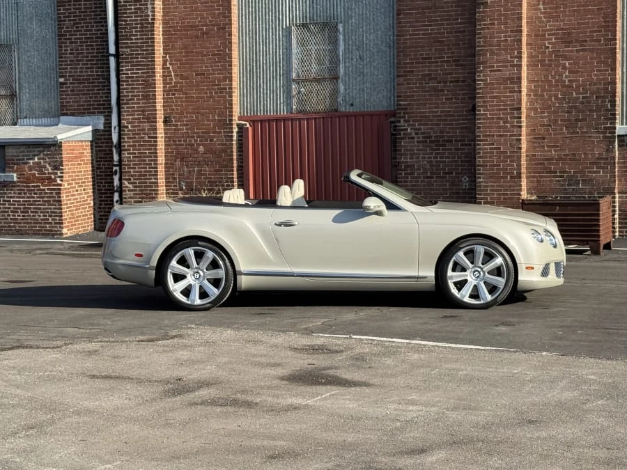 2012 Bentley Continental GTC - Image 9 of 26