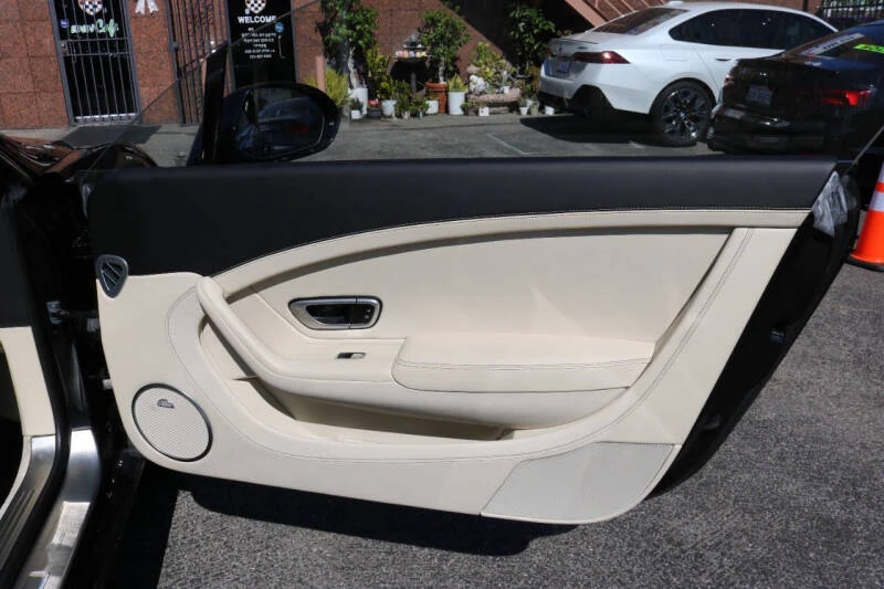 2012 Bentley Continental - Image 28 of 28