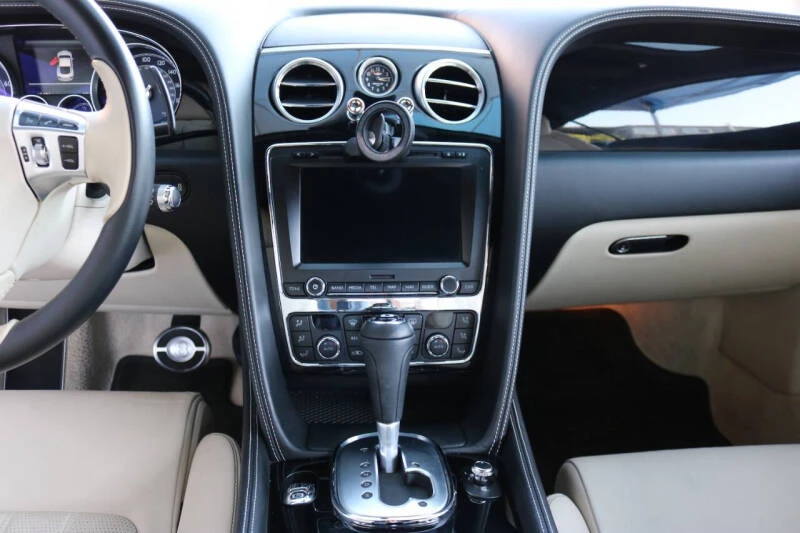2012 Bentley Continental - Image 26 of 28