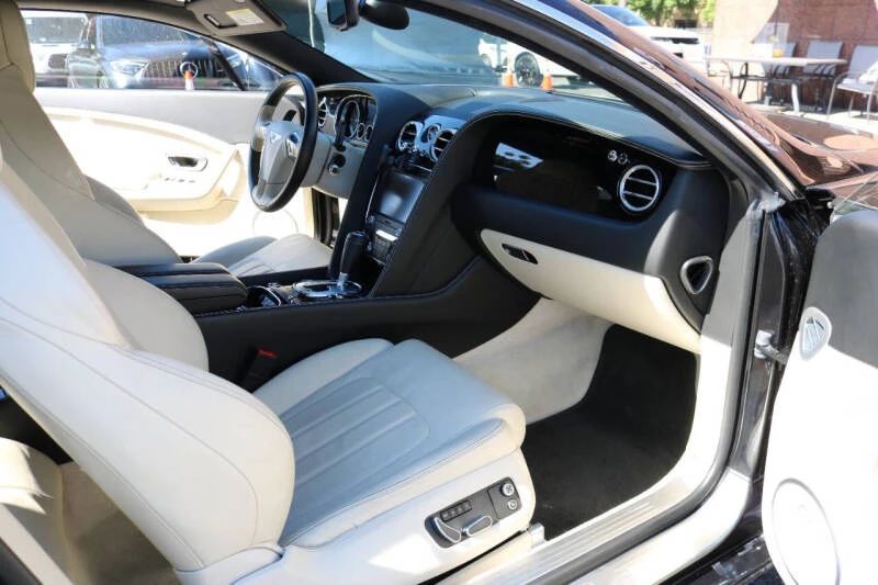 2012 Bentley Continental - Image 27 of 28